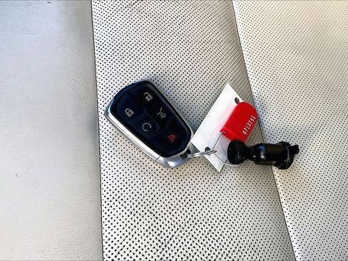 Used 2019 Cadillac XT4 Sport image 11