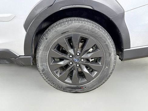 Used 2024 Subaru Outback Onyx Edition image 31