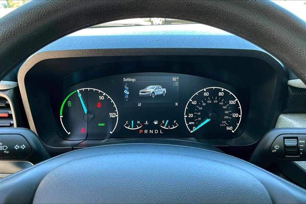Certified 2024 Ford Maverick XLT FWD image 16