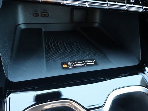 New 2026 Chevrolet Traverse LT w/ Midnight/Sport Edition image 15