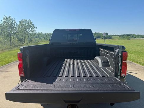 New 2026 Chevrolet Silverado 2500 LTZ w/ Trail Boss Package AWD/4WD image 6