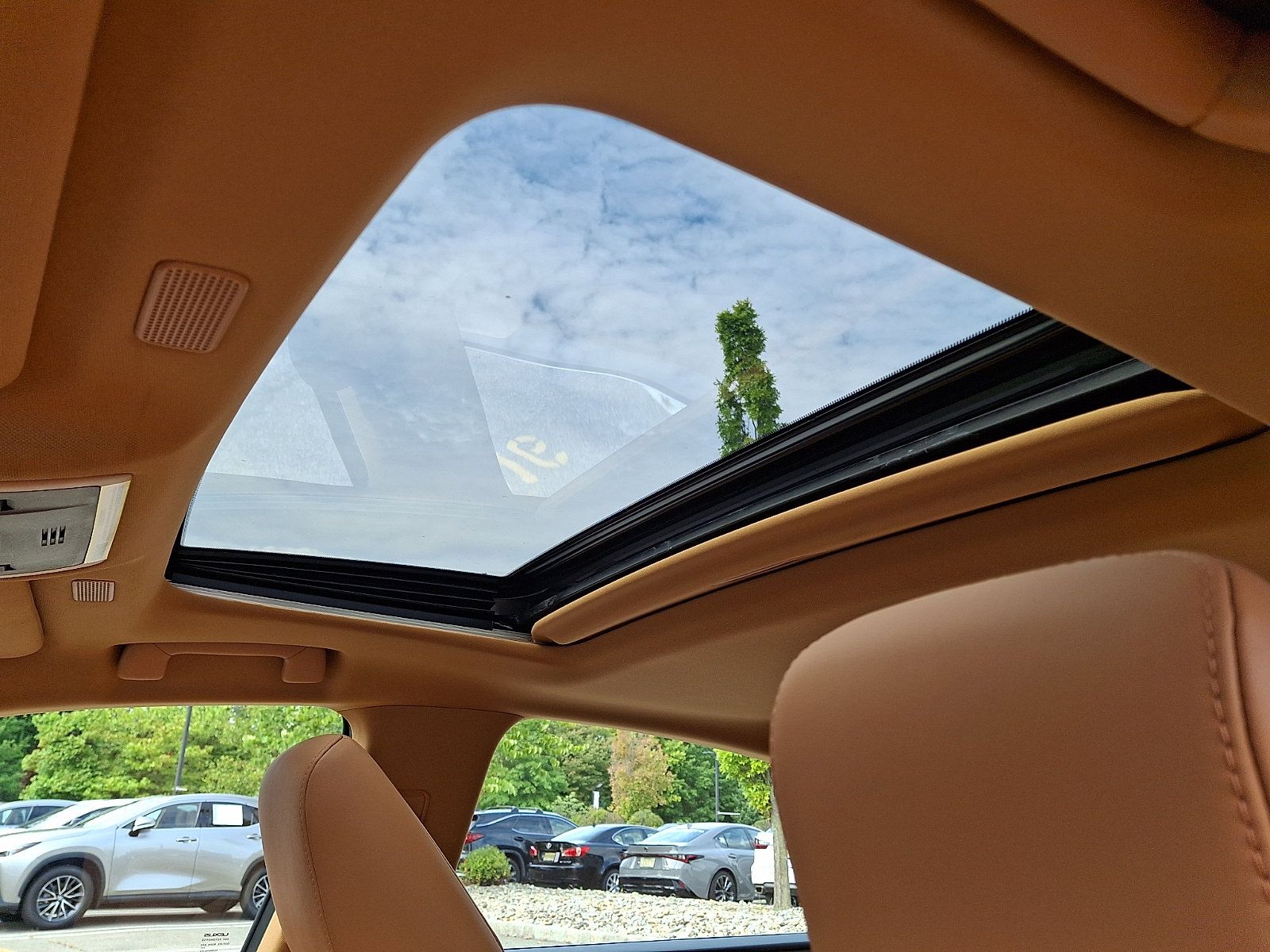 Certified 2023 Lexus ES 350 w/ Premium Package FWD image 15