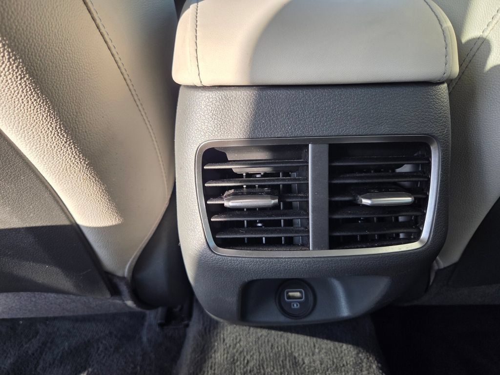 Used 2022 Hyundai Sonata Limited FWD image 25