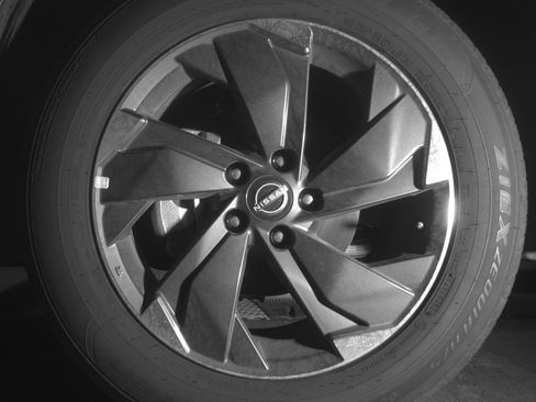 Used 2025 Nissan Rogue SV FWD image 12