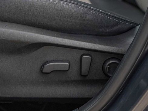 Used 2023 Subaru Forester Premium image 25