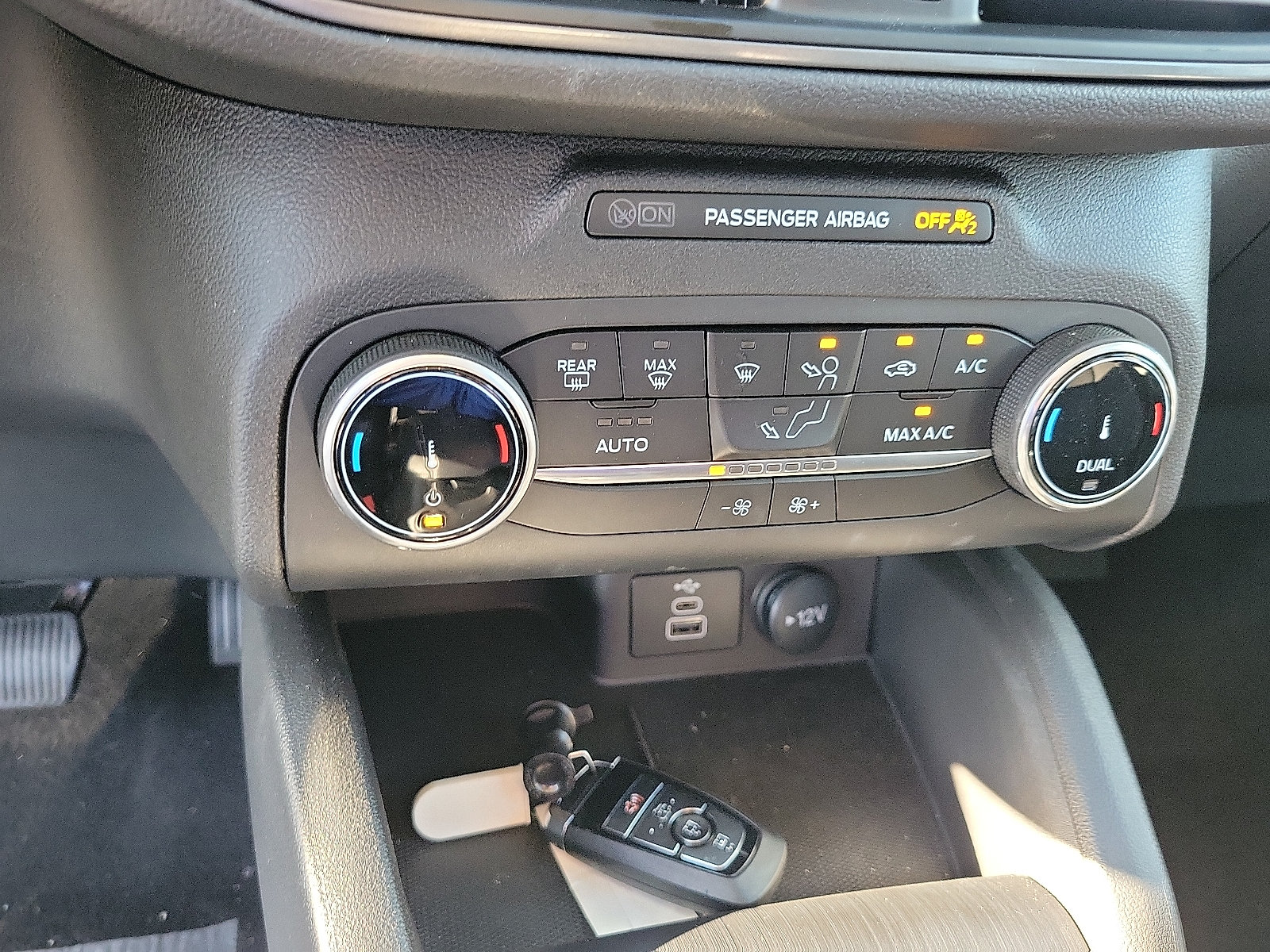 Used 2025 Ford Escape Active FWD image 10