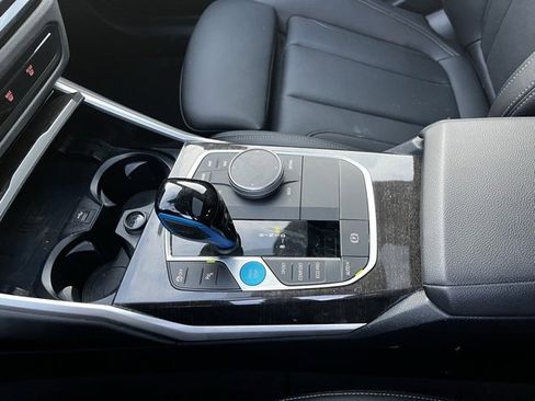 Used 2023 BMW i4 eDrive40 w/ Premium Package image 26