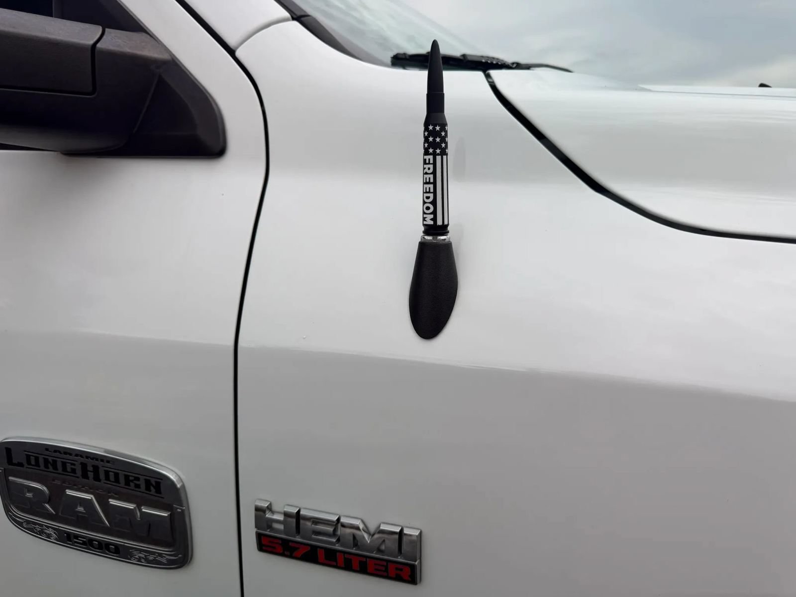 Used 2015 RAM 1500 Laramie Longhorn w/ Convenience Group AWD/4WD image 33