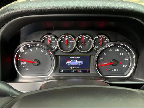 Used 2019 Chevrolet Silverado 1500 LT w/ All-Star Edition AWD/4WD image 25