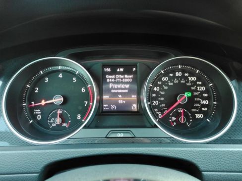 Used 2017 Volkswagen GTI SE FWD image 36