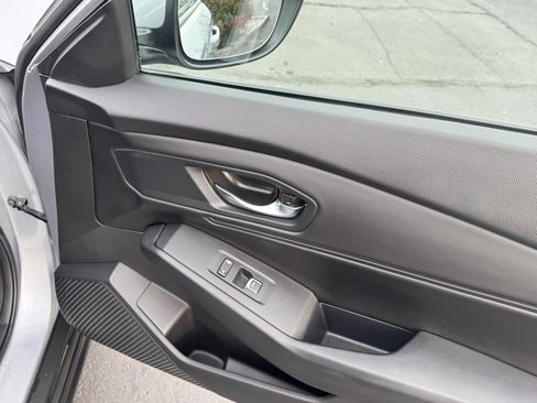 Used 2023 Honda Accord EX image 25