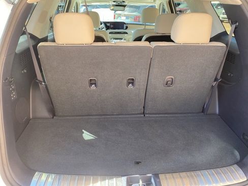 Used 2021 Hyundai Palisade Calligraphy image 13