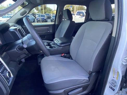 Used 2021 RAM 1500 Classic SLT image 13