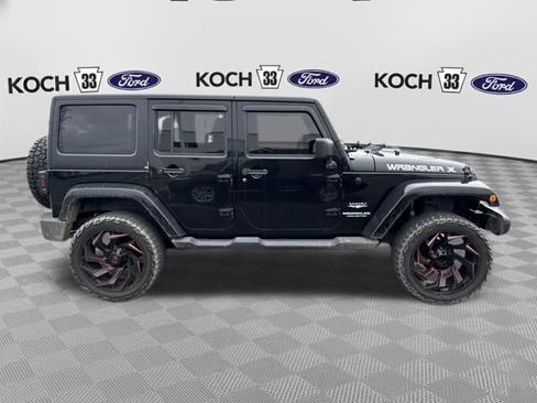 Used 2011 Jeep Wrangler Unlimited Sahara w/ Dual Top Group image 9