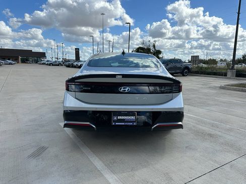 New 2026 Hyundai Sonata Limited image 6
