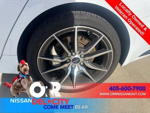 Used 2025 Genesis G70 2.5T AWD/4WD image 9