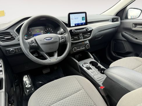 Certified 2022 Ford Escape SE image 15