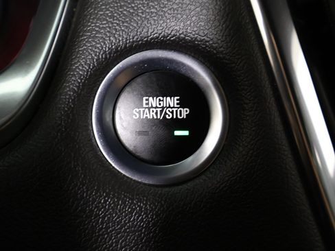 Used 2023 Chevrolet Traverse LT w/ LPO, Floor Liner Package image 43