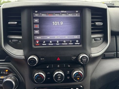 Used 2020 RAM 1500 Big Horn AWD/4WD image 13