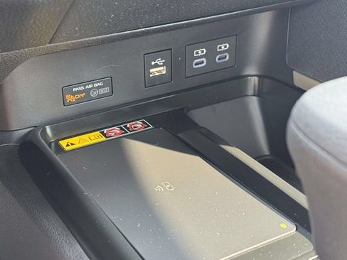 Used 2025 Toyota Camry LE w/ Convenience Package FWD image 15