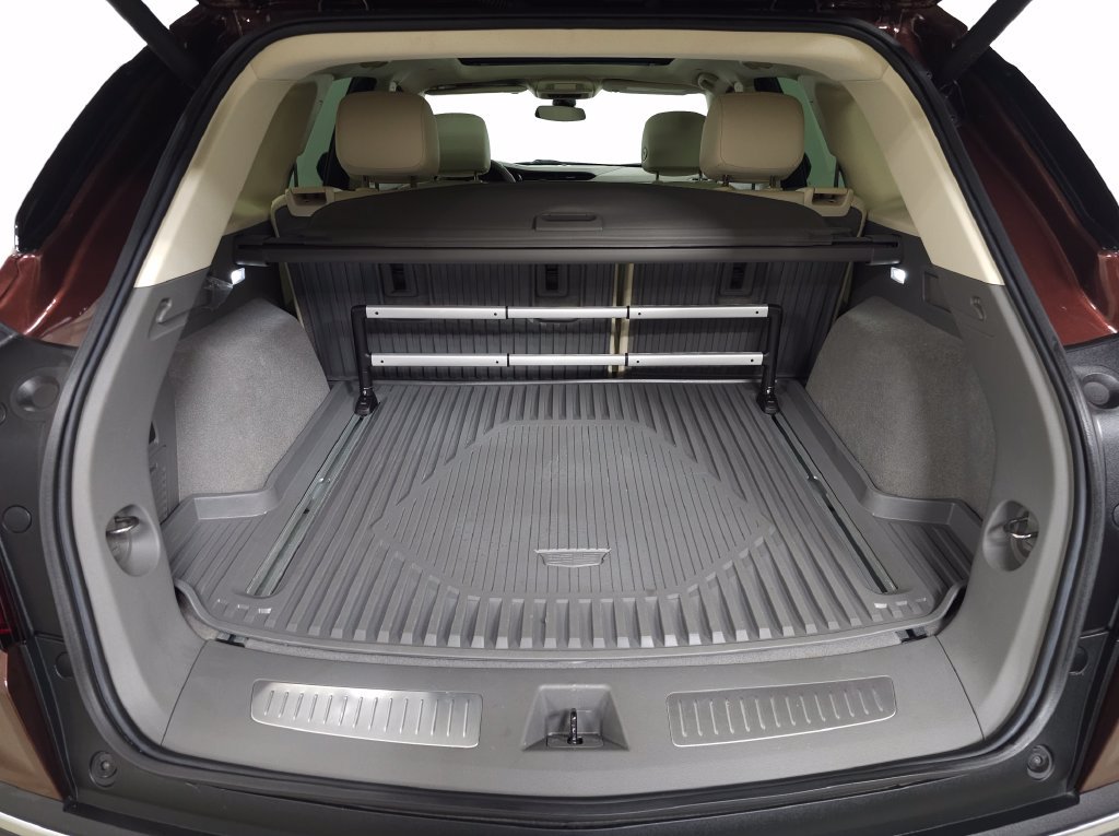 Certified 2023 Cadillac XT5 Premium Luxury AWD/4WD image 6