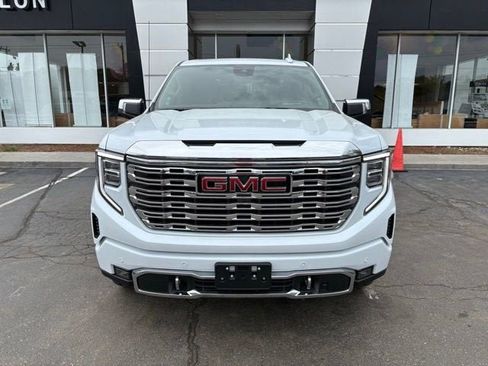 New 2026 GMC Sierra 1500 Denali w/ Denali Reserve Package AWD/4WD image 5