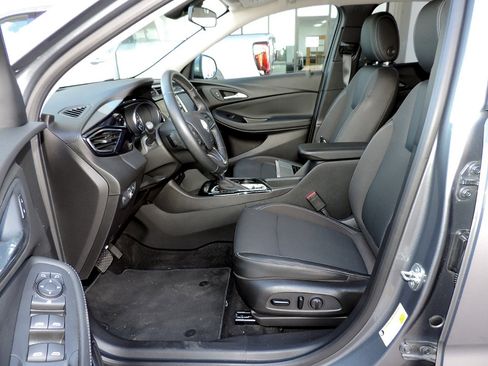 Used 2021 Buick Encore GX Select FWD image 11