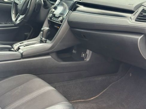 Used 2019 Honda Civic Sport image 14