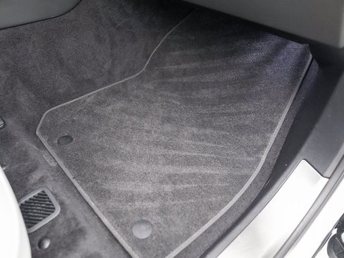 Used 2023 Land Rover Range Rover Sport SE image 22