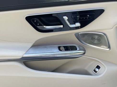 New 2026 Mercedes-Benz CLE 300 4MATIC Coupe image 16