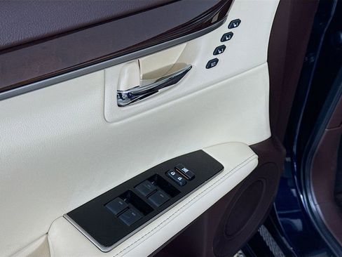 Used 2018 Lexus ES 350 image 18