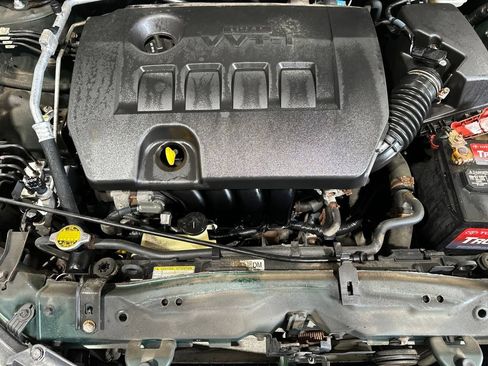Used 2014 Toyota Corolla LE FWD image 20