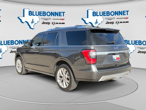 Used 2019 Ford Expedition Platinum RWD image 7