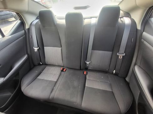 Used 2025 Nissan Sentra SV FWD image 12