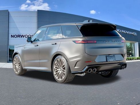 New 2025 Land Rover Range Rover Sport SV Edition Two image 6