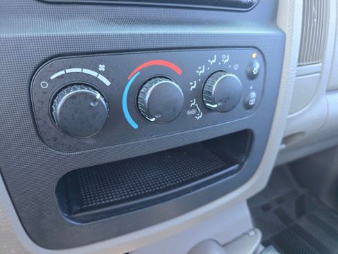 Used 2003 Dodge Ram 2500 Truck SLT image 34