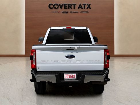 Used 2023 Ford F350 Lariat AWD/4WD image 4