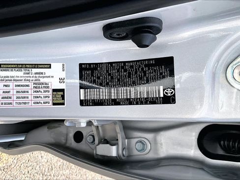 Used 2026 Toyota Corolla LE FWD image 34