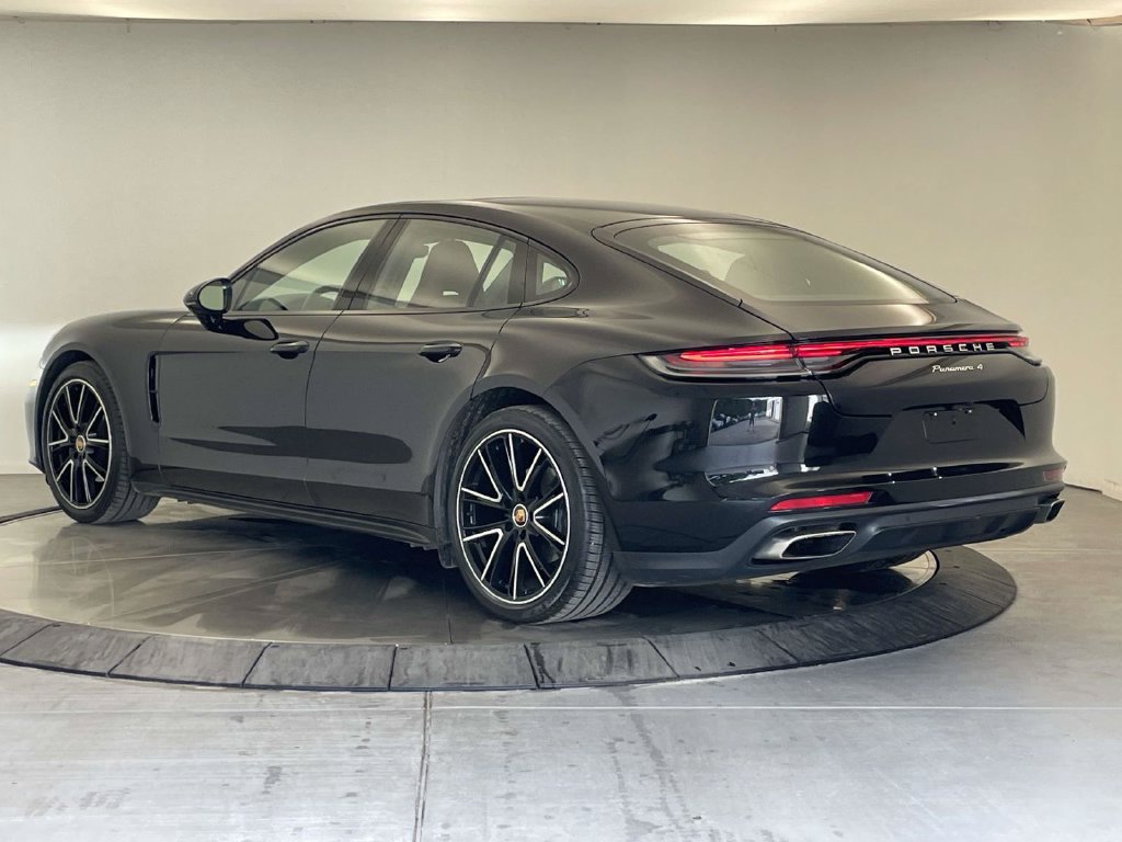 Certified 2023 Porsche Panamera 4 AWD/4WD image 3