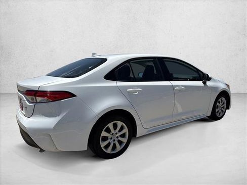Used 2024 Toyota Corolla LE FWD image 4