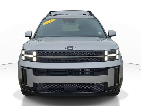 Used 2025 Hyundai Santa Fe Calligraphy image 2