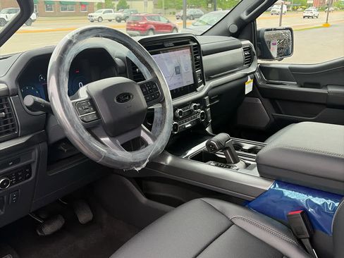 New 2026 Ford F150 Lariat w/ Equipment Group 501A Mid AWD/4WD image 15