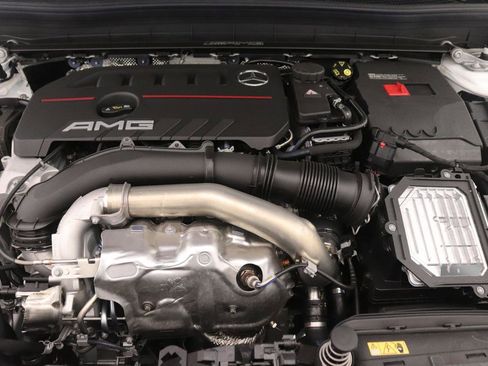 New 2026 Mercedes-Benz GLB 35 AMG 4MATIC image 9