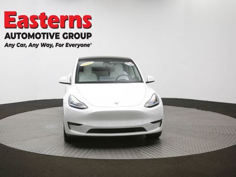 Used 2020 Tesla Model Y Long Range image 48