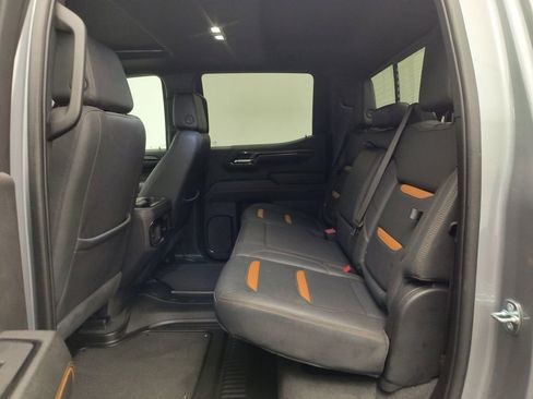 Used 2023 GMC Sierra 1500 AT4 w/ Technology Package image 11