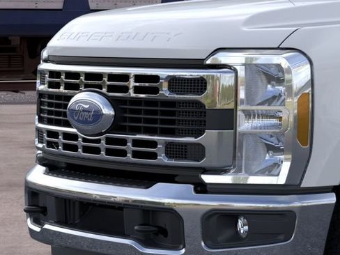 New 2026 Ford F350 4x4 SuperCab Super Duty image 17