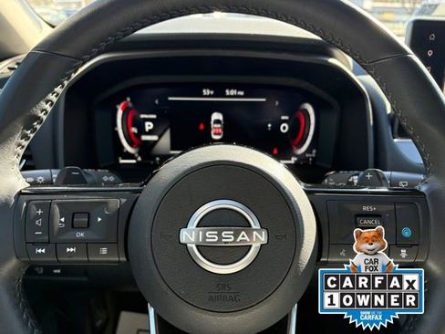 Used 2024 Nissan Rogue SL image 15