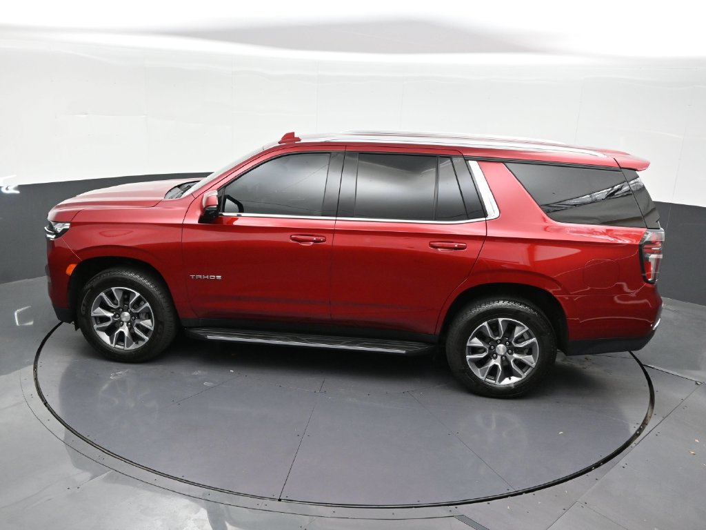 Used 2023 Chevrolet Tahoe LT w/ Luxury Package RWD image 16