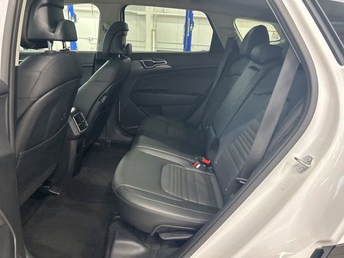 Certified 2024 Kia Sportage SX AWD/4WD image 18