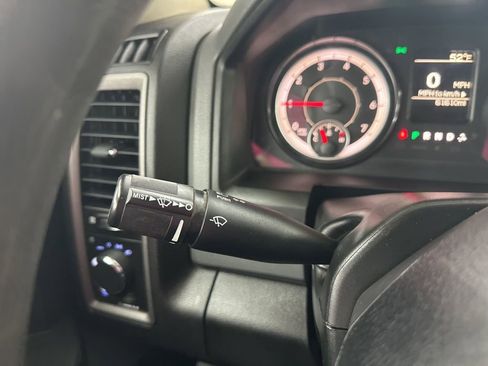 Used 2018 RAM 2500 Tradesman w/ Popular Equipment Group image 36